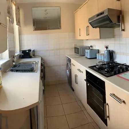 Homely Cosy Apartment Near The Beach & Fully Equipped Methil Exterior photo