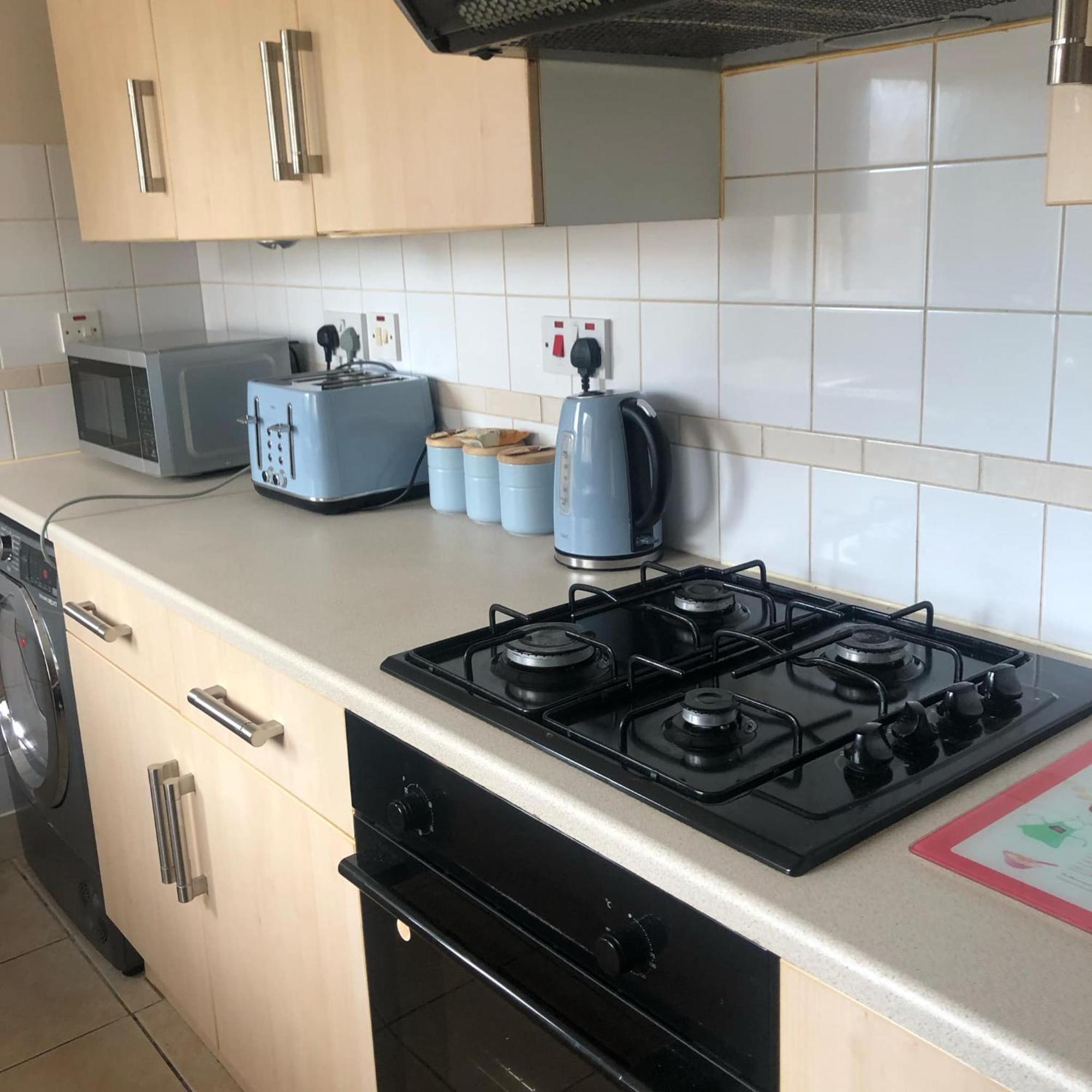 Homely Cosy Near The & Fully Equipped Methil