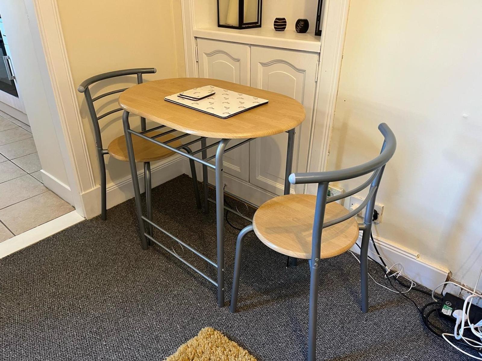 Homely Cosy Near The & Fully Equipped * Methil